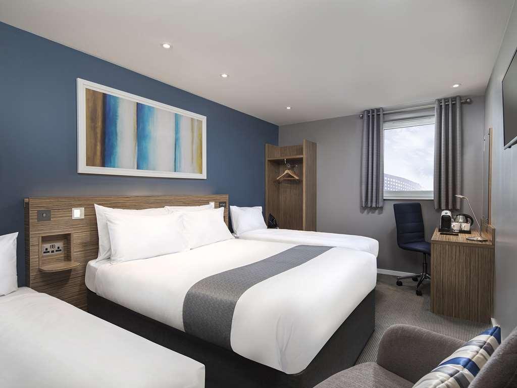 Mercure London Gatwick Airport Χόρλι Δωμάτιο φωτογραφία