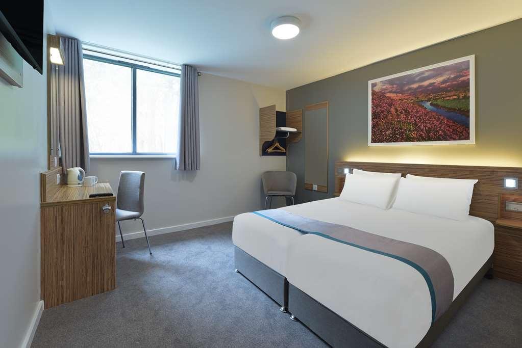 Mercure London Gatwick Airport Χόρλι Δωμάτιο φωτογραφία