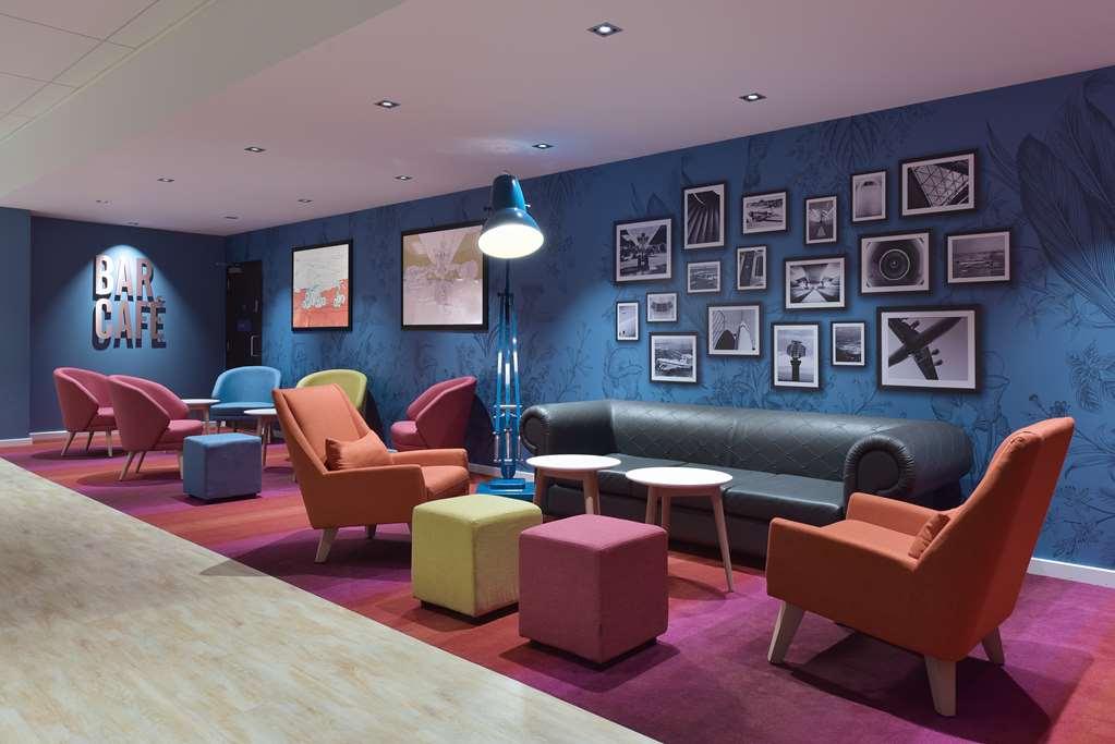 Mercure London Gatwick Airport Χόρλι Εστιατόριο φωτογραφία